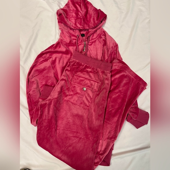 Hot pink valour track suit - Picture 2 of 3